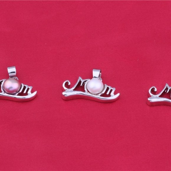 πHPπGorgeous βMomβ Pearl Necklace - Picture 5 of 11